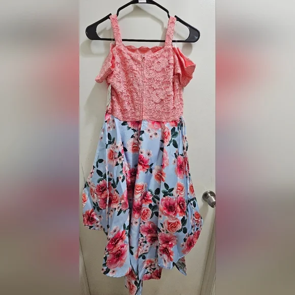 Speechless Coral Lace Bodice with Sky Floral Skirt Dress - Picture 4 of 7
